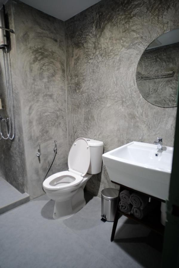 Baan Khun Pra Duplex Rm3 Bangkok Apartment Exterior photo